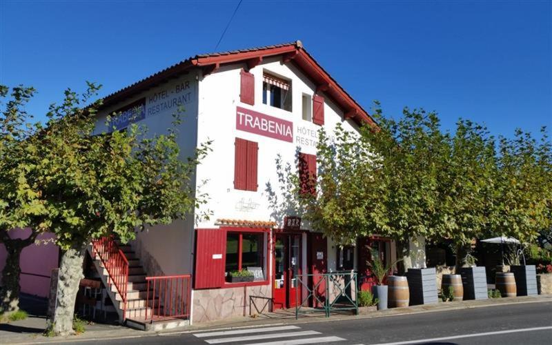 Auberge Trabenia Аскен Екстериор снимка