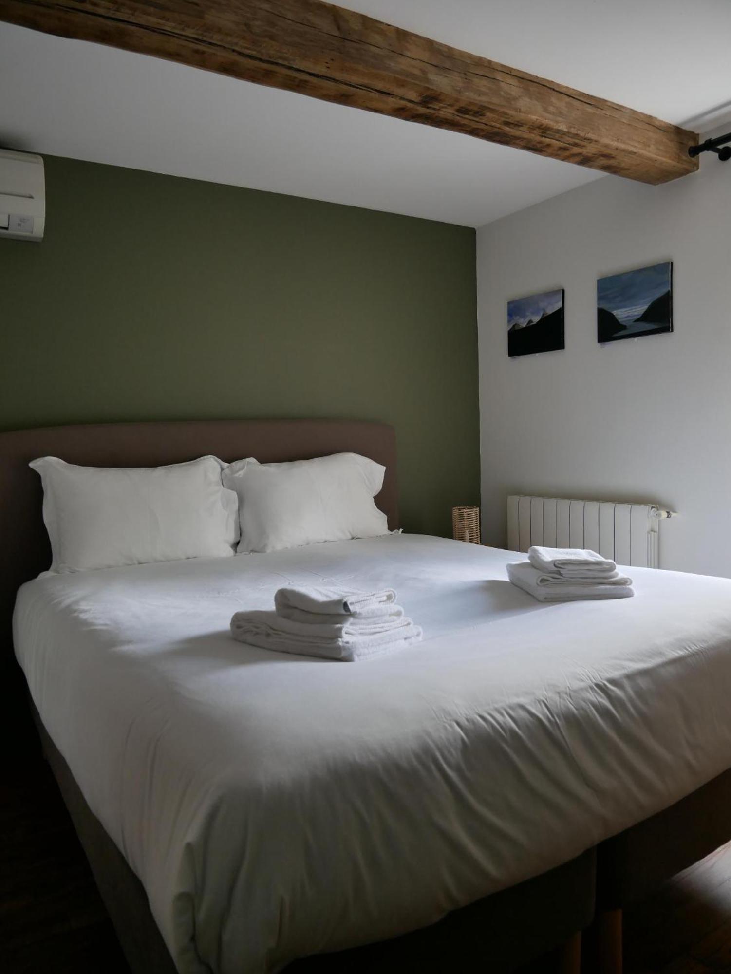 Auberge Trabenia Аскен Стая снимка