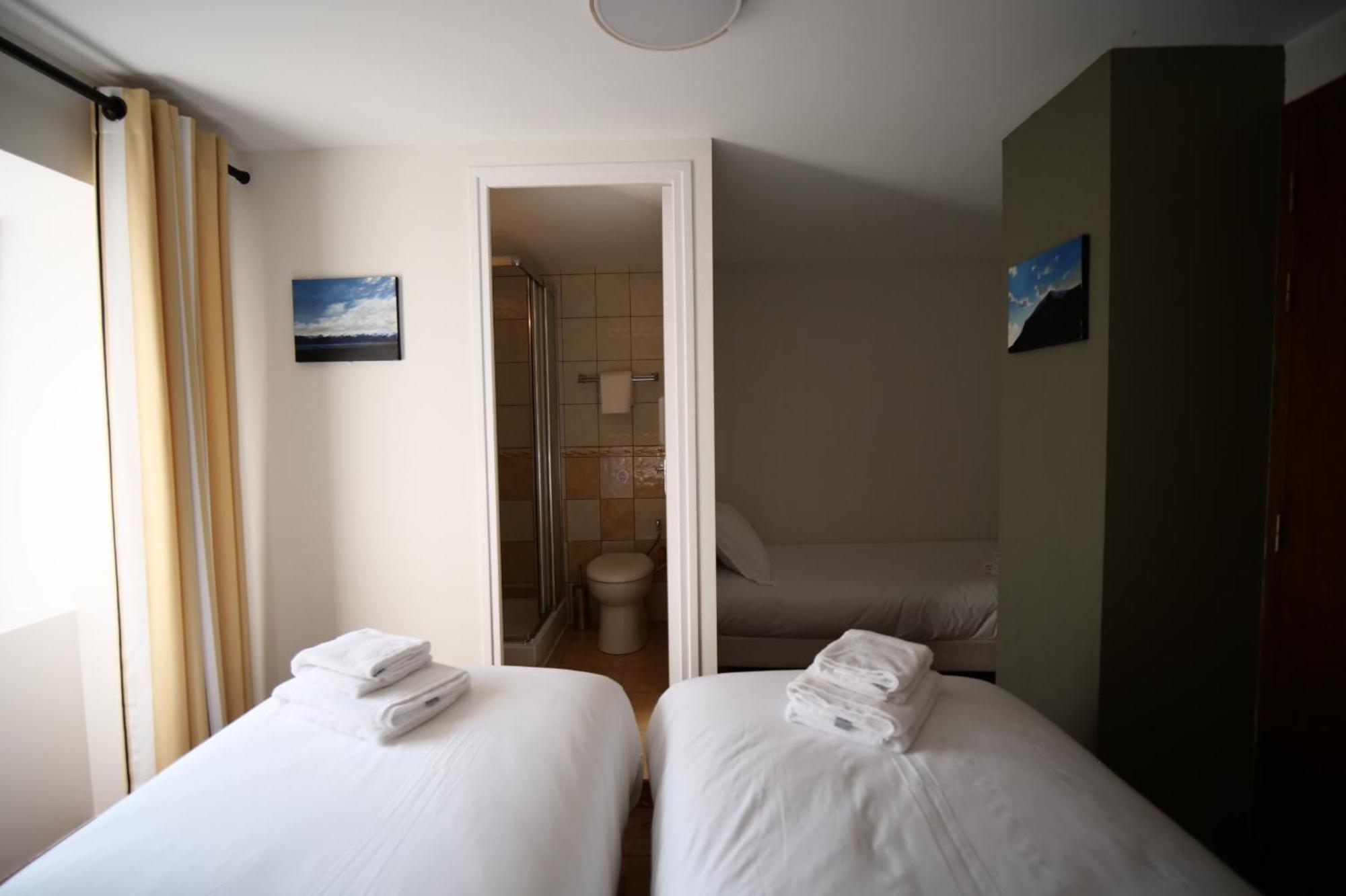Auberge Trabenia Аскен Стая снимка