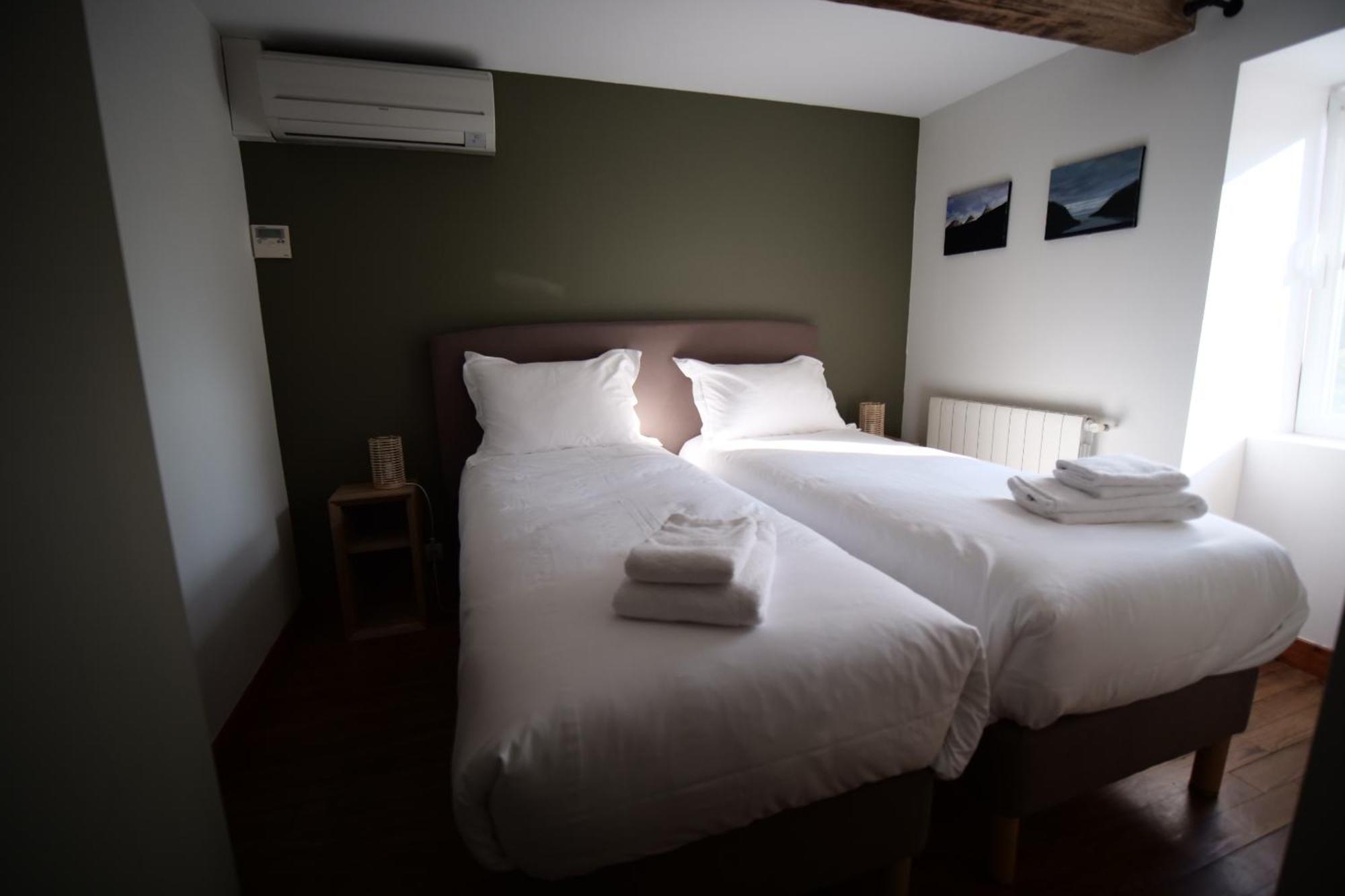 Auberge Trabenia Аскен Стая снимка